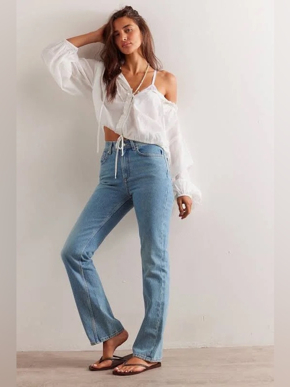 Free People Women's Xena Slim Straight Jeans, 27, 30” inseam